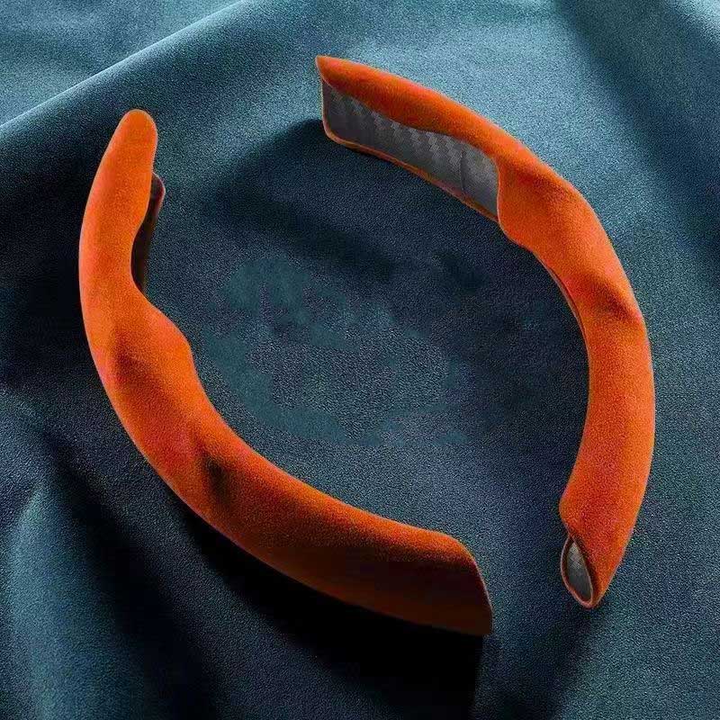 2pcs Segmented Steering Wheel Cover, Universal 99% Vehicle Wheel Cover Protector