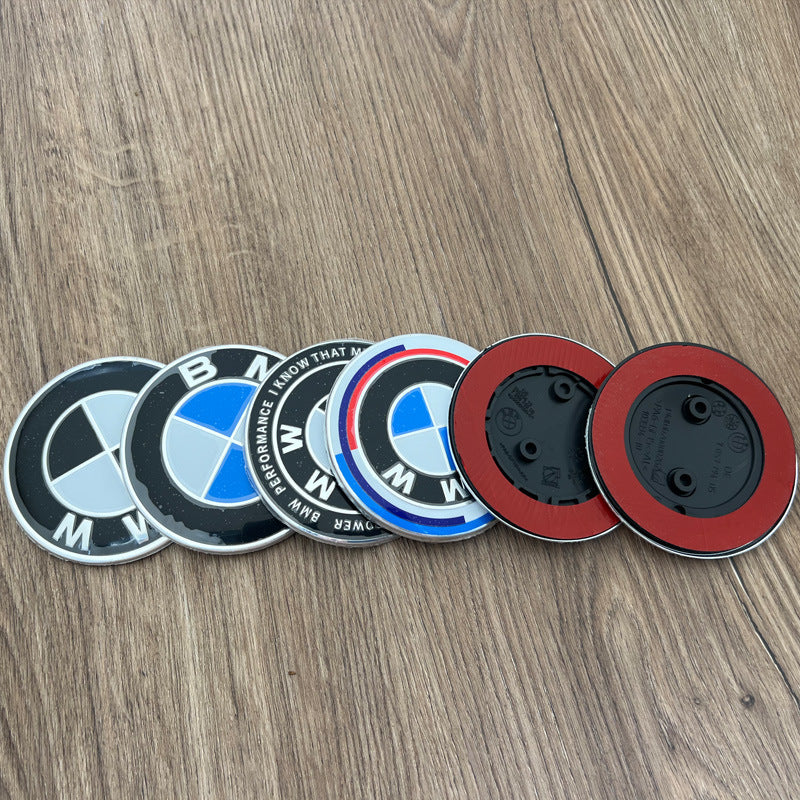 BMW Emblem 82mm For Bonnet Trunk F20/F22/F23/F31/F32 F10/E87/F11 Immagine principale del prodotto